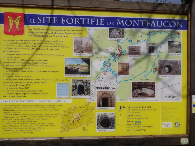 montfaucon-sitefortifie-pancarte