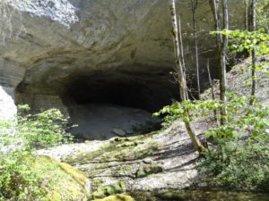grotte de Plaisir Fontaine