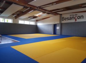 Salle des arts martiaux de Montrapon