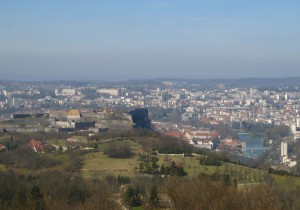 Vue sur la Citadelle depuis la chapelle des buis