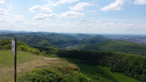 CVue sur les collines depuis Montfaucon