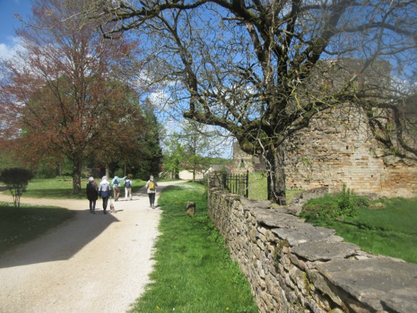 Etrabonne château