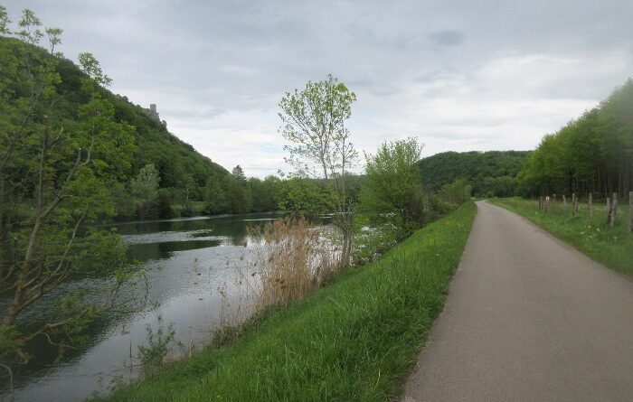bord du Doubs entre Thoraise et la Double écluse