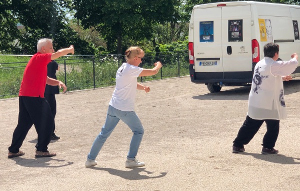 Tai Chi frapper tigre
démo mai 24
